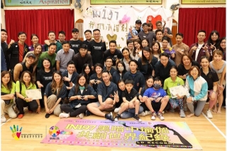 【黑暗中瑜伽 共創世界紀錄】