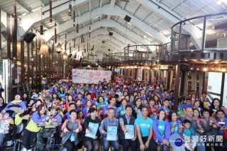 49 Hong Kong physically and mentally disabled children realize their flying dreams by travelling to Taiwan